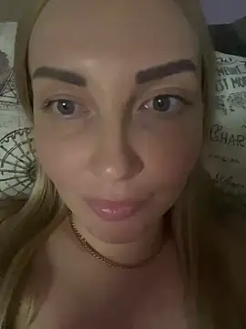 Snapshot of Aleksandrakis chatting on 03.22.25 Aleksandrakis online show from 03.22.25