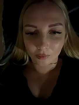 Snapshot of Aleksandrakis chatting on 09.23.25 Aleksandrakis online show from 09.23.25