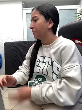 luna asss online show from 02.22.25