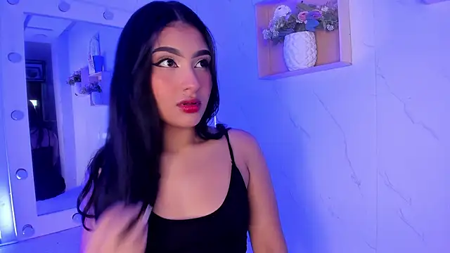 Snapshot of sabrinahimss chatting on 11.20.25 sabrinahimss online show from 11.20.25