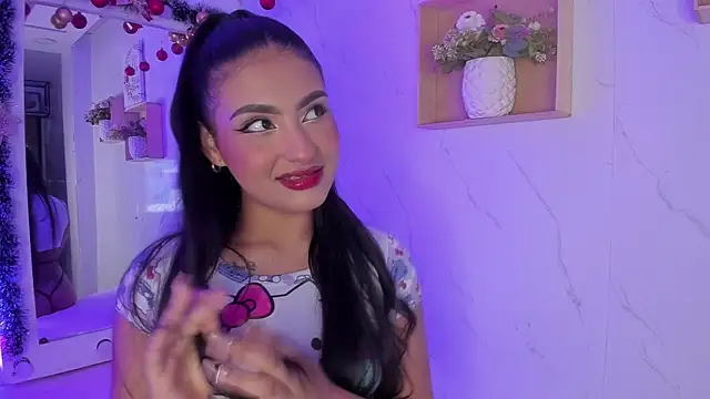 Snapshot of sabrinahimss chatting on 11.29.25 sabrinahimss online show from 11.29.25