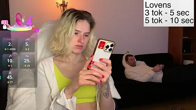 Snapshot of Sexy_Sweets chatting on 01.18.26 Sexy Sweets online show from 01.18.26