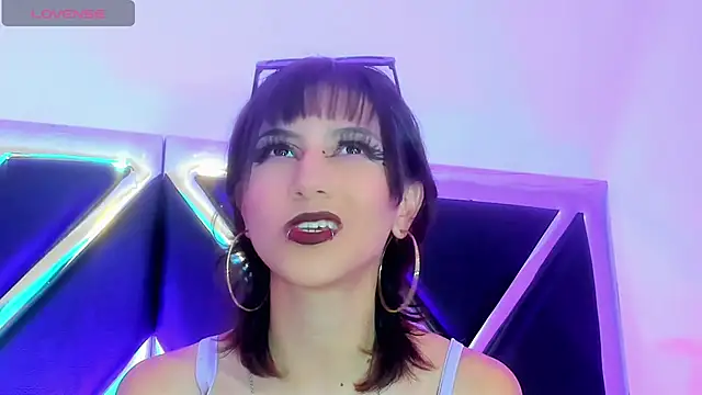 Naomi-Haruno online show from 01.10.25