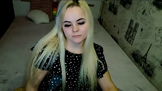 lovely-eyes online show from 04.17.26