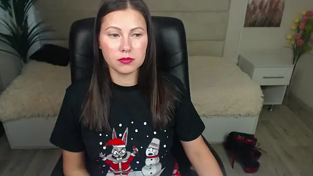 Snapshot of Dana__dom chatting on 12.25.24 Dana dom online show from 12.25.24