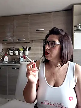 Snapshot of carolyne2023 chatting on 01.17.26 carolyne2023 online show from 01.17.26