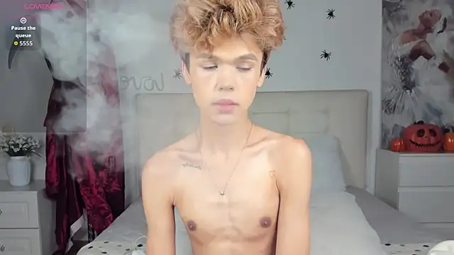 Felix Rey online show from 10.18.25