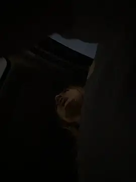 Snapshot of Sweet___Emily chatting on 11.20.25 Sweet Emily online show from 11.20.25