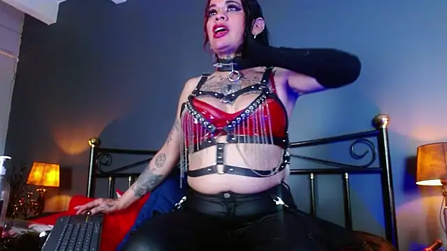 MorganaCrowley online show from 12.31.24