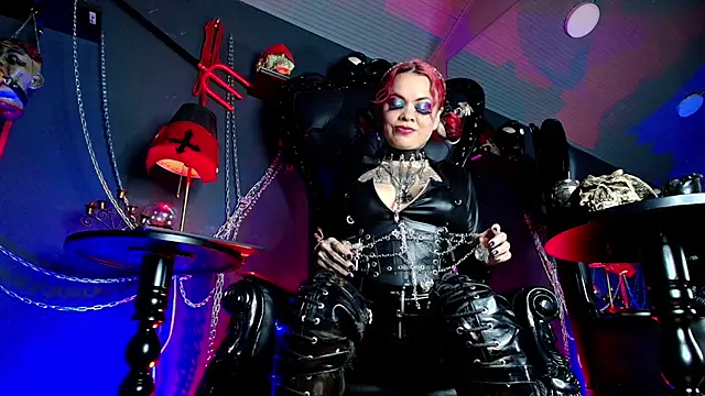 MorganaCrowley online show from 04.02.26