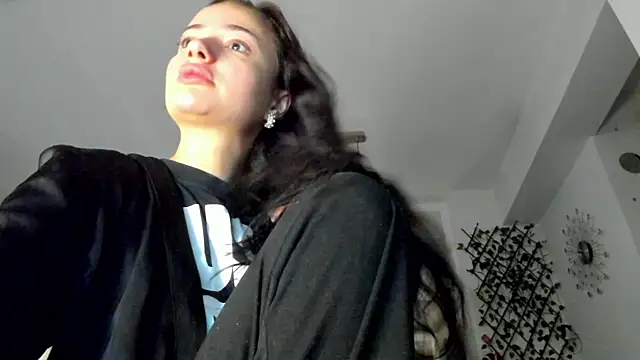 Snapshot of IreneVON chatting on 01.17.25 IreneVON online show from 01.17.25