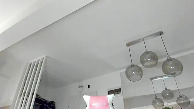 IreneVON online show from 12.04.25