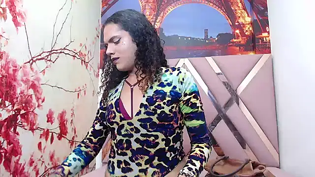 Snapshot of aleja_mistress_ chatting on 01.29.25 aleja mistress online show from 01.29.25