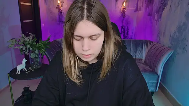 FioraMarmoris online show from 02.07.25