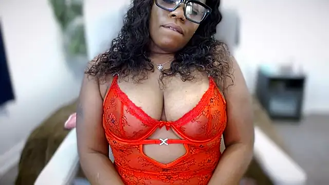 selena42 online show from 11.01.25