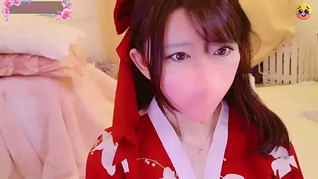 maii- online show from 03.18.25