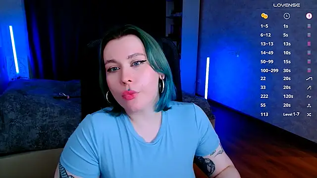 Snapshot of Blueberry-baby chatting on 03.16.25 Blueberry-baby online show from 03.16.25