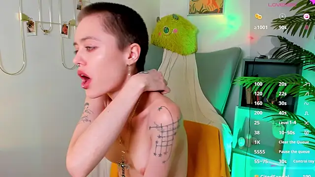 PamelaYong online show from 01.25.25