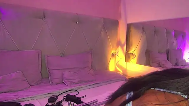 FiorelaLenin online show from 02.26.26