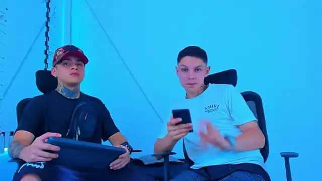 HOT boy2025 online show from 11.04.25