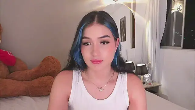 AnnyHizzle online show from 11.10.25