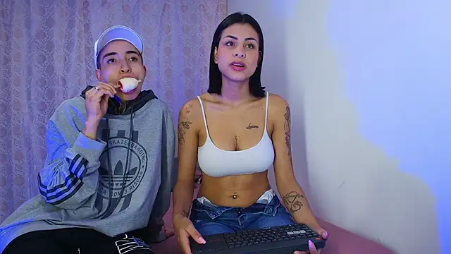 Tinny and Candy online show from 02.06.26