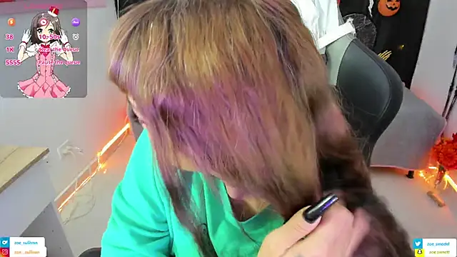 zoesullivan online show from 10.25.25