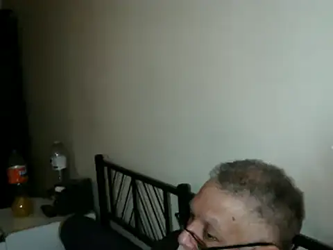 100Tauros online show from 11.05.25