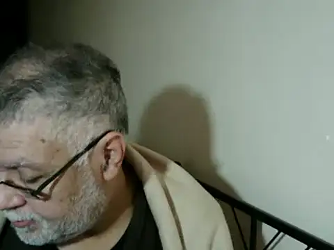 100Tauros online show from 11.10.25