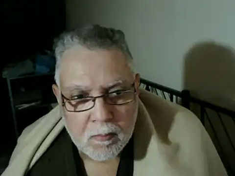 100Tauros online show from 11.18.25