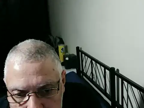 100Tauros online show from 04.03.26