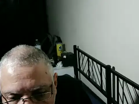 100Tauros online show from 04.04.26