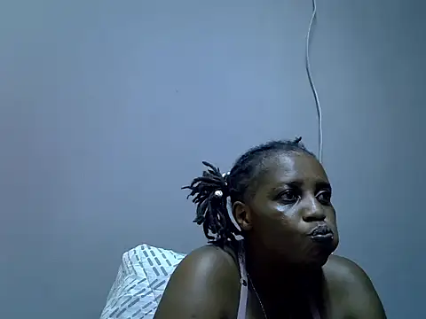 Hot Caro online show from 12.13.24