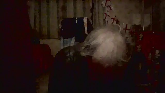 Snapshot of nice6incs chatting on 10.28.25 nice6incs online show from 10.28.25