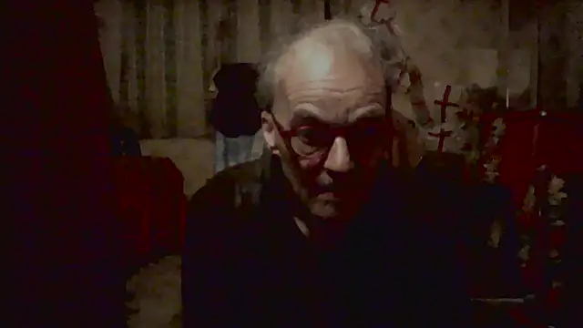 Snapshot of nice6incs chatting on 10.29.25 nice6incs online show from 10.29.25