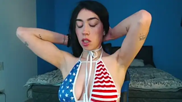 Julieta De Los Angeles online show from 10.23.25