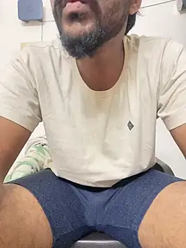 Snapshot of Hottest_Tamil chatting on 01.08.25 Hottest Tamil online show from 01.08.25