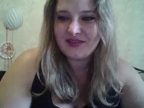 ParisMimi online show from 10.17.25