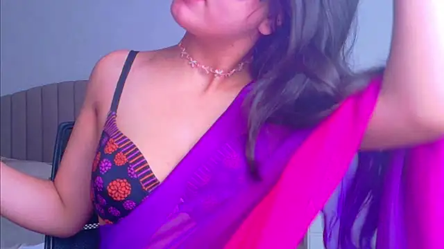 Aashika-Kaur online show from 09.09.25