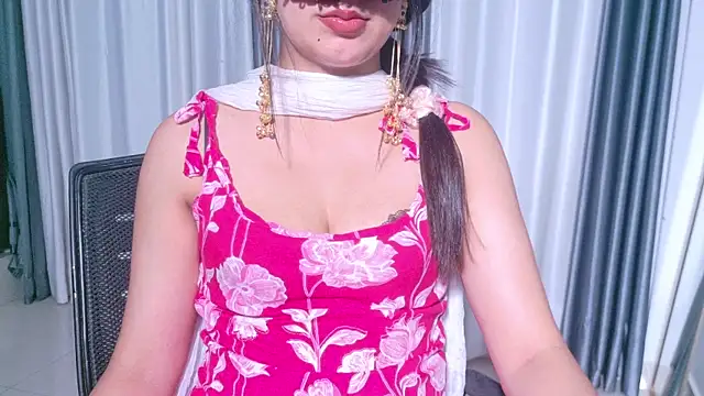 Aashika-Kaur online show from 05.24.26