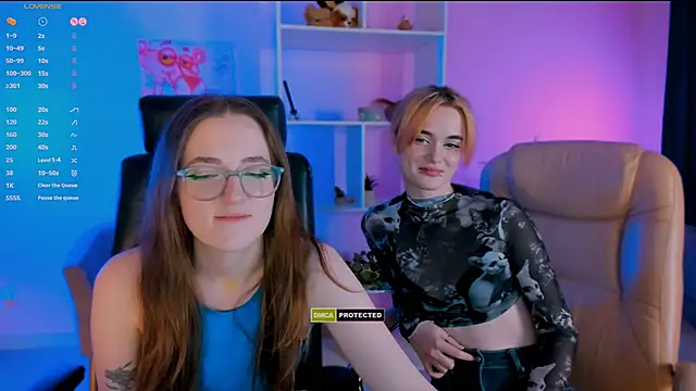 liana kisses online show from 02.08.25