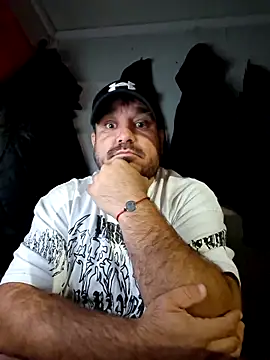 Futacisu online show from 10.31.25