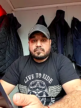 Futacisu online show from 11.09.25