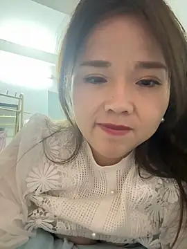 Snapshot of Efangfang chatting on 01.12.25 Efangfang online show from 01.12.25