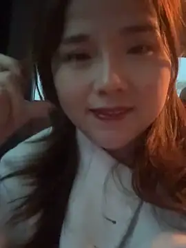 Snapshot of Efangfang chatting on 02.03.25 Efangfang online show from 02.03.25