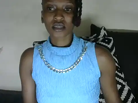 Snapshot of Pretty-emmie chatting on 01.24.25 Pretty-emmie online show from 01.24.25