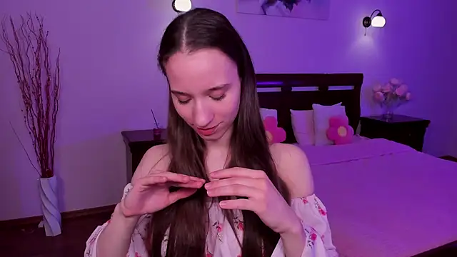 Snapshot of StaceySunny chatting on 03.20.26 StaceySunny online show from 03.20.26