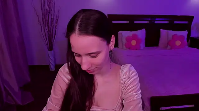 Snapshot of StaceySunny chatting on 04.05.26 StaceySunny online show from 04.05.26