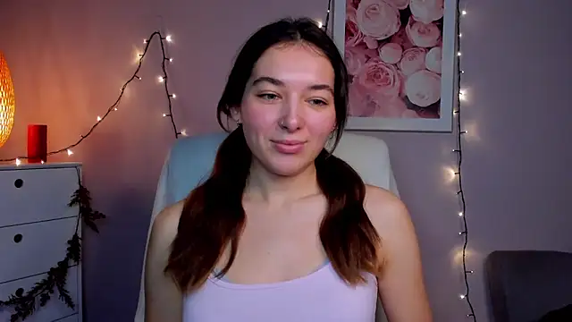 Snapshot of Meagn_Extasy chatting on 12.23.24 Meagn Extasy online show from 12.23.24