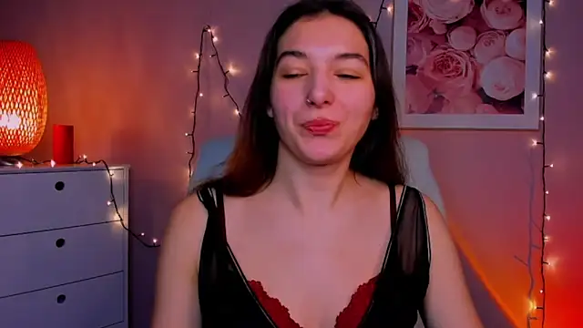 Snapshot of Meagn_Extasy chatting on 01.19.25 Meagn Extasy online show from 01.19.25